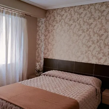 Leiras Pulpeiro Con Garaje Διαμέρισμα *